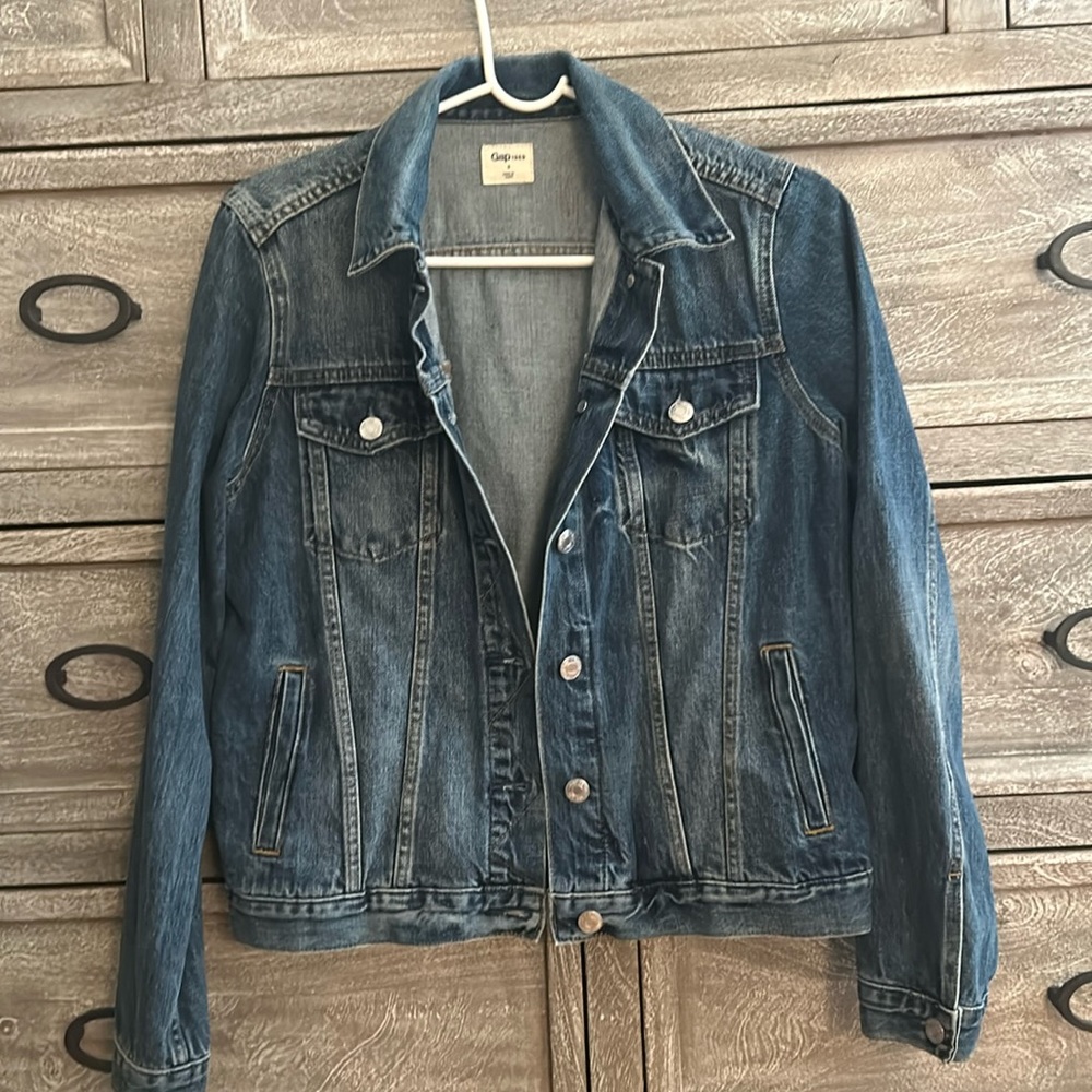 Gap icon saddle blue denim jacket